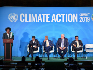 ކްލައިމެޓް އެކްޝަން ސަމިޓްގައި ރައީސުލްޖުމްހޫރިއްޔާ އިބްރާހިމް މުހައްމަދު ސޯލިހް ބައިވެރިވެވަޑާއިގެން