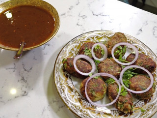 ޓޫނާ ކަބާބް