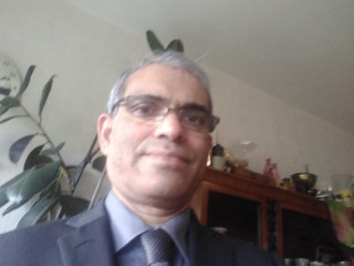 ކޮވިޑް-19 ގެ ނުރައްކަލާ އެކު ޖަރުމަނުގައި ދިރިއުޅޭ ދިވެއްސެއްގެ ވާހަކަ