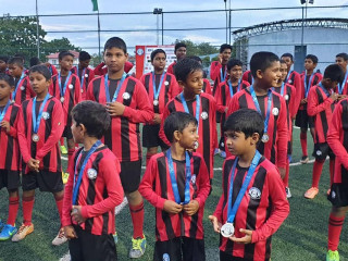 ރަސްދޫ ފުޓުބޯޅަ އެކަޑަމީއަށް ދެ އަހަރު ފުރުން ފާހަނގަކުރުން