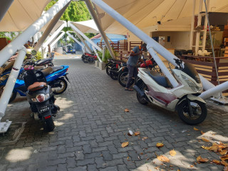 ފުޑް ކޯޓް ސަރަހައްދު