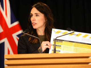 ކޮވިޑް-19އާ ގުޅިގެން ނިއުޒިލޭންޑުގައި އަޅާފައިވާ ހުރިހާ ފިޔަވަޅުތަކެއް އަންނަ ހަފުތާގައި އުވާލަނީ