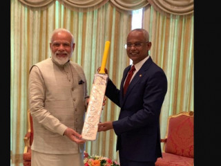 ކްރިކެޓް ބެޓްއާ ރައީސް ސޯލިހު ހަވާލުވެލައްވަނީ