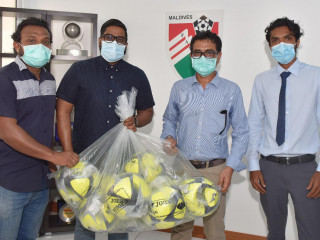 ރަށްތަކަށް ބޯޅަ ހަދިޔާ ކުރުމަށް ބުރާސްފަތި ދުވަހު ކުރިއަށްގެންދިޔަ ހަރަކާތުގެ ތެރެއިން