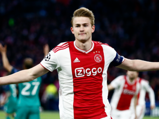 މަތައިސް ޑެލައިޓް