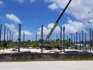 އައްޑޫގައި އަޅާ ބެޑްމިންޓަން ކޮމްޕްލެކްސްގެ މަސައްކަތް ފަށައިފި