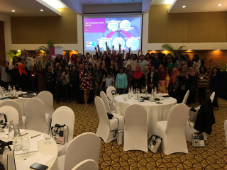 ދެ ދުވަހުގެ މުއްދަތަކަށް ކުރުނބާ މޯލްޑިވްސްގައި ކުރިއަށްދިޔަ މި ފޯރަމްގައިވަނީ ގިނަ އަދަދެއްގެ ދިވެހި އަންހެނުން ބައިވެރިވޭ.