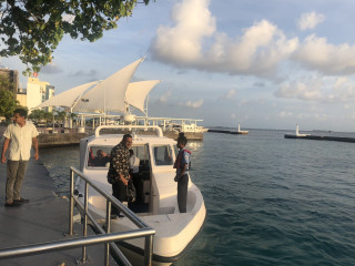 ކުރީގެ ނައިބު ރައީސް އަހުމަދު އަދީބު ހައްޔަރު ކޮށްގެން ދޫނިދޫއަށް މިއަދު ގެންދަނީ