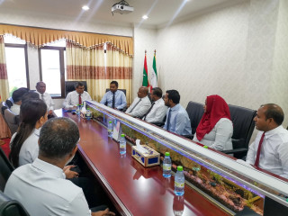 އުއްތަމަ ފަނޑިޔާރު އަހުމަދު މުއުތަސިމް އަދްނާން ފަނޑިޔާރުންތަކަކާ ބައްދަލު ކުރައްވަނީ