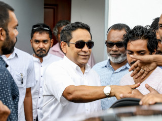 ކުރީގެ ރައީސް ޔާމިން ޝަރީއަތައް ހާޒިރުކުރުމުގެ ތެރެއިން (ފައިލް ފޮޓޯ)