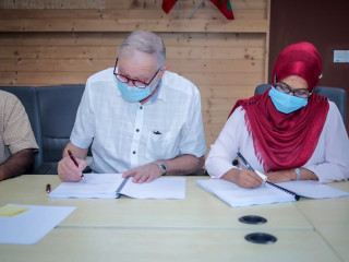 ޕްލޭނިންގް މިނިސްޓްރީގައި ބުރާސްފަތިި ދުވަހު ބޭއްވި ސޮއި ކުރުުމުގެ ރަސްމިއްޔާތުގެ ތެރެއިން