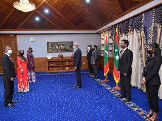 ސަފީރުކަމުގެ މަޤާމަށް ތިން ބޭފުޅަކު ޢައްޔަންކުރެއްވުން