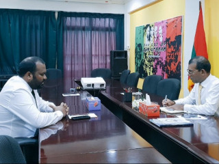 Speaker Mohamed Nasheed with  Tourism Minister Ali Waheed