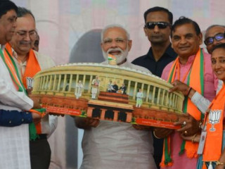 އިންތިޚާބުގެ ނަތީޖާ އިއުލާނުކުރާނީ މެއި މަހުގެ 23 ވަނަ ދުވަހު