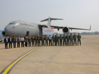 ވުހާންގައި ތިިބި ދިވެހިން ގެނައި އިންޑިއަން އެއަރޕޯސްގެ މަތިންދާ ބޯޓު