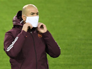 ރެއާލް މެޑްރިޑުގެ ކޯޗު ޒިނެދިން ޒިދާން