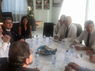 ފަރަންސޭސީ ރައީސްއާ އެކު ޒަރީފް ބޭއްވެވި ބައްދަލުކުރެއްވުމުގެ ތެރެއިން