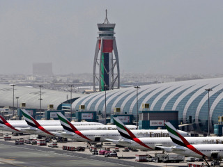 ކޮވިޑް-19: ޔޫއޭއީއާ އިރާނާ ދެމެދު ދަތުރުކުރާ ފްލައިޓްތައް ވަގުތީ ގޮތުން މެދު ކަނޑާލައިފި