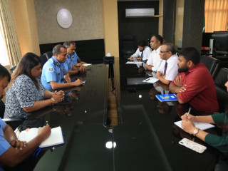 Senior police officers with the presidential commission members