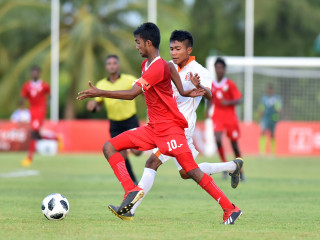 މިދިޔަ އަހަރު ޔުއެފާގެ އެހީގައި އައްޑޫ ސިޓީގައި ބޭއްވި 15 އަހަރުން ދަށުގެ ބައިނަލްއަގުވާމީ ފުޓްބޯޅަ މުބާރާތުގެ ތެރެއިން