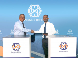ހައްޖުގެ އަޅުކަން އަދާކުރުމަށް ފައިސާ ދޫކުރުމާބެހޭ އެއްބަސްވުމުގައި ސޮއިކުރުމުގެ ތެރެއިން