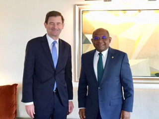 Minister Abdulla Shahid with Under Secretary of State David Hale