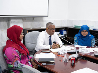 ޕްލޭނިންގް މިނިސްޓްރީގެ ބޭފުޅުން ހާޒިރުވި އެސްއޯއީ ކޮމެޓީގެ ބައްދަލުވުން