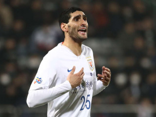 މެންޗެސްޓާ ޔުނައިޓެޑްގެ ކުރީގެ މިޑްފިލްޑަރު މައުރޯނޭ ފެލައިނީ