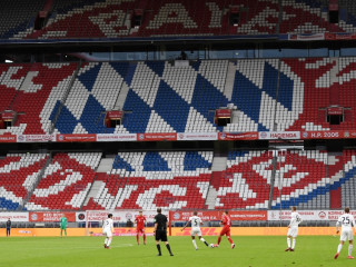 ބަޔާން މިއުނިކުން މިދިޔަ ސީޒަނުގައި ކުޅުނު މެޗެއްގެ ތެރެއިން ދަނޑު ހުސްކޮށް