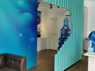 ހުޅުމާލޭގައި މި ޝޯރޫމް ހުޅުވާފައިވަނީ 1 ނޮވެމްބަރު 2020 ގައި