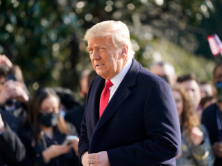 ޓްރަމްޕް ވެރިކަމުން އަޒުލުކުރުމަށް ދެވަނަ ފަހަރަށް ފާސްކޮށްފި، ދެންވާނީ ކިހިނެއް؟