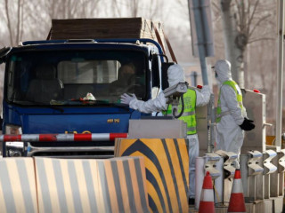 ހޭބެއި ޕްރޮވިންސަށް ވަންނަ މީހުން ޗެކްކުރަނީ