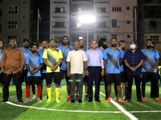 ލޮނުޒިޔާރަތްކޮޅު ފުޓްސަލް ދަނޑު ހުޅުވުމަށް ބޭއްވި ރަސްމިއްޔާތުގެ ތެރެއިން