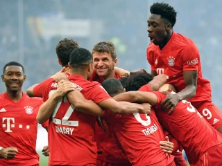 ޖަރުމަން ލީގުގެ މެޗެއްގެ ތެރެއިން