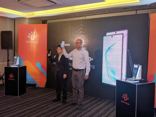 ސެމްސަންގް ގެލެކްސީ ނޯޓް 10 އަދި +10 ލޯންޗު ކުރުމުގެ ރަސްމިއްޔާތުގެ ތެރެއިން