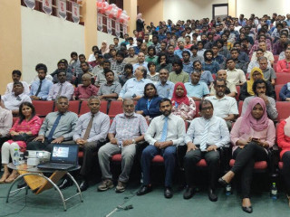 ޕޮލިޓެކްނިކްގެ އޮރިއެންޓޭޝަން ޕްރޮގްރާމްގެ ތެރެއިން