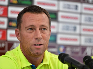 މާޒިޔާއަށް މުހިންމީ ސަޕޯޓަރުންގެ އެހީ: ސެކުލޮސްކީ