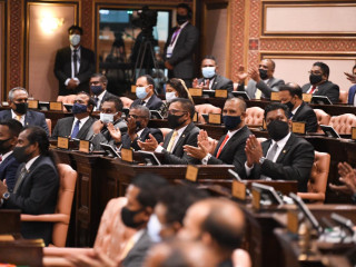 ރައްޔިތުންގެ މަޖިލީހުގެ މަޖިލިސްކުރާ މާލަން