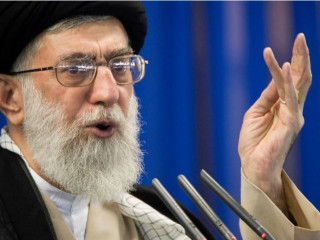 ޚާމަނާއީ ފޭބުމަށް ގޮވާލާ އިރާނުގަ މުޒާހަރާ ކުރަނީ