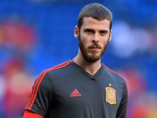 ޔުނައިޓެޑަށް ކުޅެމުން އަންނަ ސްޕެއިންގެ ގޯލު ކީޕަރު ޑޭވިޑް ޑެހެއާ