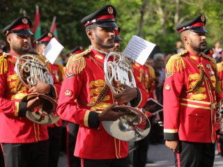 މިނިވަން ދުވަހުގެ ޕެރޭޑް