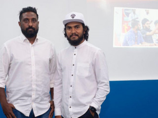 ފްރީސްޓައިލާ މުޙައްމަދު ސައިފް ޒާހިރު އޭނާގެ އަމިއްލަ ބްރޭންޑް އިފުތިތާހުކުރުމަށް ބޭއްވި ރަސްމިއްޔާތުގެ ތެރެއިން