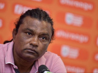 ރާއްޖޭގެ ގައުމީ ފުޓްބޯޅަ ޓީމުގެ އެސިސްޓަންޓް ކޯޗު އަލީ ސުޒޭން