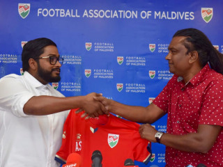 Star goalie Imran and coach Suzain join national team