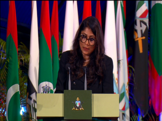 ޑިފެންސް މިނިސްޓަރ މާރިޔާ އަހްމަދު ދީދީ ނަސްރުގެ ޖަލްސާގައި ވާހަކަ ދައްކަވަނީ