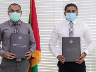 ދުވާ ޓްރެކް ސިންތެޓިކް ޓްރެކަކަށް ބަދަލުކުރުމުގެ އެއްބަސްވުމުގައި ޕޮލްކޯއާއެކު ސޮއިކުރުން