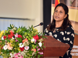 ރައީސުލްޖުމްހޫރިއްޔާގެ އަނބިކަނބަލުން، ފަޒްނާ އަޙްމަދު