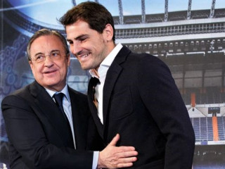 އިކާ ކަސިއަސް އާއި ފްލޮރެންޓީނޯ ޕެރޭޒް: ކަސިއަސް ވަނީ ކުޅުންތެރިއެއްގެ ގޮތުގައި ރެއާލާއެކު ކާމިޔާބު ސީޒަންތަކެއް ހޭދަކޮށްފައި