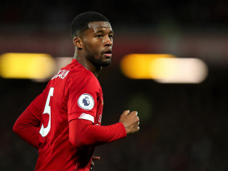 ލިވަޕޫލަށް ކުޅެމުން އަންނަ ނެދަލެންޑްސްގެ މިޑްފީލްޑަރު ޖޯޖީނިއޯ ވައިނަލްޑަމް