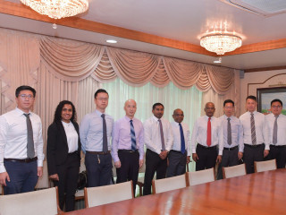 ސްޓޭޑިއަމް އަޅަ ކުންފުނީގެ އިސްވެރިންނާއި އެކު ރައީސް ބޭއްވި ބައްދަލުވުމުގެ ތެރެއިން